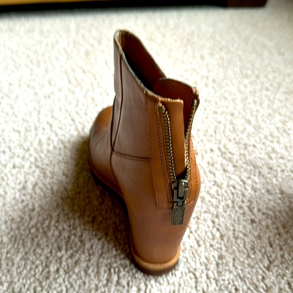 Ugg wedge booties - Picture 2 of 8